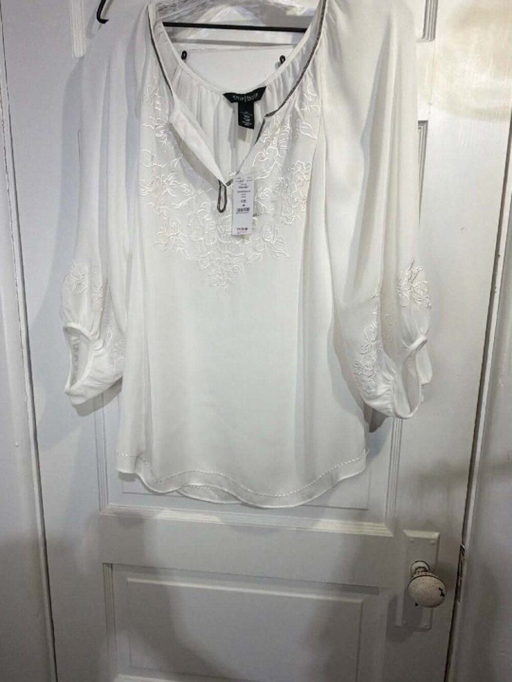 white house black market white blouse size M
